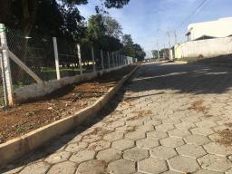 Construção da calçada da escola